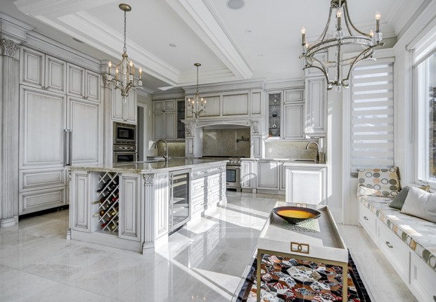 12 Riverside blvd-22