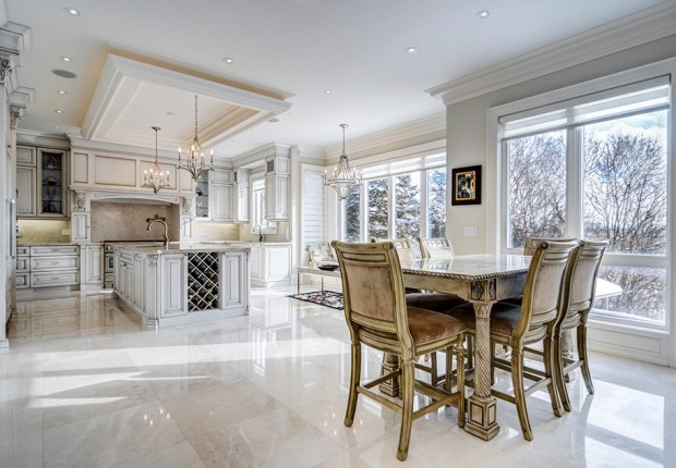 12 Riverside blvd-31