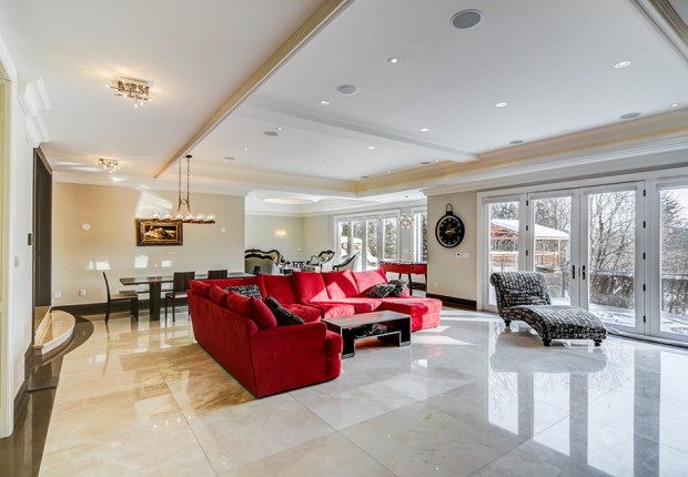 12 Riverside blvd-49