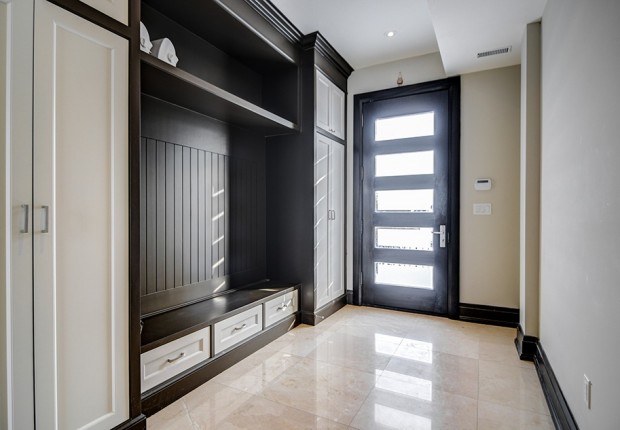 12 Riverside blvd-57